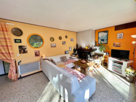 
                                                                                        Vente
                                                                                         Castellane , Parc , Verdon , maison individuelle 90 M2 sur un terrain de 1128 M2 