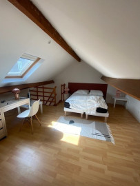 
                                                                                        Location
                                                                                         Chambre avec sdb privée - Lille Sébastopol