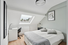 
                                                                                        Colocation
                                                                                         Chambre dans une maison en coliving - tout inclus