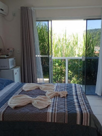 
                                                                                        Location de vacances
                                                                                         CHAMBRE AU BRÉSIL:  https://abnb.me/ff8aLoYgVxb