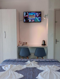 
                                                                                        Location de vacances
                                                                                         CHAMBRE AU BRÉSIL:  https://abnb.me/ff8aLoYgVxb