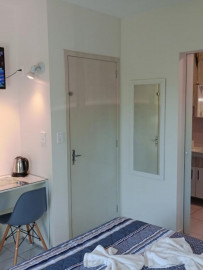 
                                                                                        Location de vacances
                                                                                         CHAMBRE AU BRÉSIL:  https://abnb.me/ff8aLoYgVxb