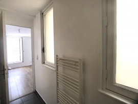 
                                                                                        Vente
                                                                                         Charmant appartement situé dans un immeuble entièrement rénové en 2011