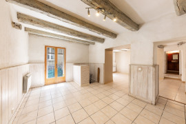 
                                                                                        Vente
                                                                                         Charmant Duplex 3 Pièces au Cœur de Villars-sur-Var