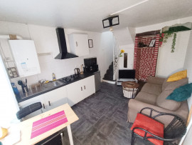 
                                                                                        Vente
                                                                                         Charmante Amiénoise 28 m² T2 dépendance