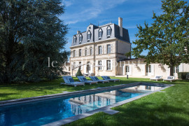 
                                                                                        Location de vacances
                                                                                         Château Aliénor