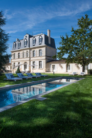 
                                                                                        Location de vacances
                                                                                         Château Aliénor