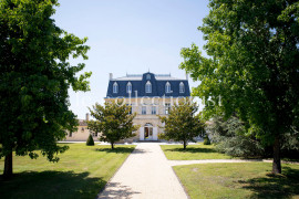 
                                                                                        Location de vacances
                                                                                         Château Aliénor