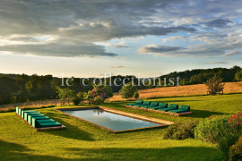 
                                                                                        Location de vacances
                                                                                         Château des Arts