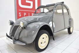 
                                                                                        Voiture
                                                                                         CITROEN 2 CV AZ