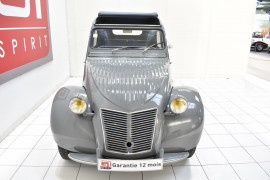 
                                                                                        Voiture
                                                                                         CITROEN 2 CV AZ