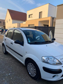 
                                                                                        Voiture
                                                                                         Citroën C3