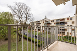 
                                                                                        Colocation
                                                                                         Colocation 4 chambres rénovée et meublée avec balcon