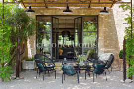 
                                                                                        Location de vacances
                                                                                         Domaine de Provence