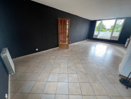 
                                                                                        Vente
                                                                                         Duplex de 84m² 3 chambres