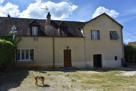 
                                                                                        Vente
                                                                                         ENSEMBLE IMMOBILIER PERIGORD NOIR VUE EPOUSTOUFLANTE