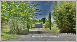 
                                                                                        Vente
                                                                                         Entre Issigeac et Mouleydier, belle contemporaine de plain pied, 4 chambres, piscine sur 3400 M2 de terrain