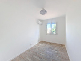 
                                                                                        Vente
                                                                                         Exclusivité - Avignon extra-muros - appartement 3 pièces - terrasse, cave et parking