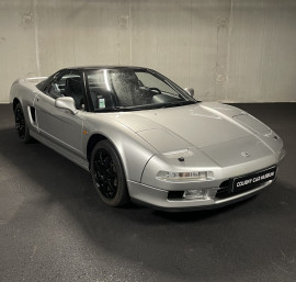 
                                                                                        Voiture
                                                                                         Honda NSX V6 3.0L