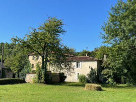 
                                                                                        Vente
                                                                                         Impensable - Un ancien moulin et ses îles en coeur de ville