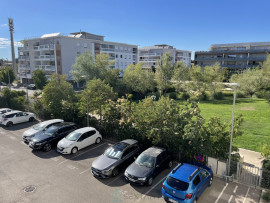 
                                                                                        Vente
                                                                                         ISTRES - Appartement très lumineux - 2 pièces-  40m - idéal premier achat - terrasse 8m² + place parking