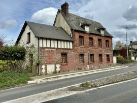 
                                                                                        Vente
                                                                                         Jolie maison de ville 3 chambres avec dépendances, garage et jardin