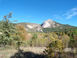 
                                                                                        Vente
                                                                                         La Garde, Castellane, Maison de Village 100 M2 habitable, atelier, garage 