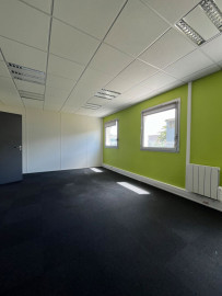 
                                                                                        Location
                                                                                         Location Bureaux La Chapelle-sur-Erdre 44240