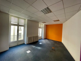 
                                                                                        Location
                                                                                         Location Bureaux Nantes 44000