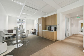 
                                                                                        Location
                                                                                         Location Bureaux Paris 75008