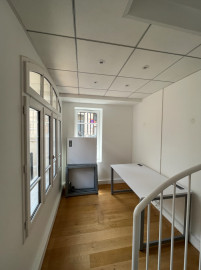 
                                                                                        Location
                                                                                         Location Bureaux Paris 75009