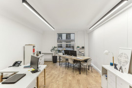 
                                                                                        Location
                                                                                         Location et vente Bureaux Paris 75008