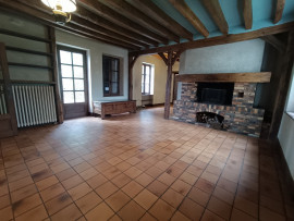 
                                                                                        Vente
                                                                                         Longère 93 m² à Vierzon