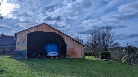 
                                                                                        Vente
                                                                                         Longère avec 5 chambres 

 