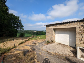 
                                                                                        Vente
                                                                                         Longère en campagne 