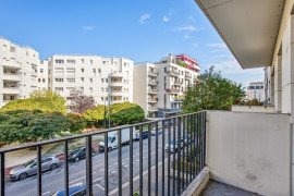 
                                                                                        Vente
                                                                                         lot 5 CLICHY