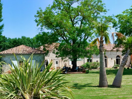 
                                                                                        Vente
                                                                                         LOT ET GARONNE PROPRIETE XIXème EN PIERRES 3,6 HA