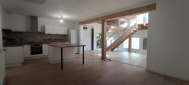 
                                                                                        Vente
                                                                                         Maison 10 pièces sur terrain 1895m²