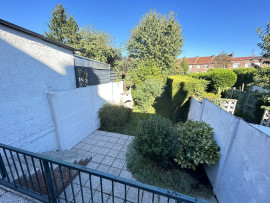 
                                                                                        Vente
                                                                                         Maison 105 m2 avec beau jardin.