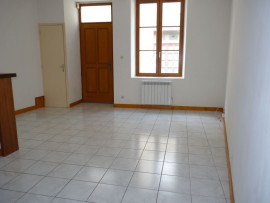 
                                                                                        Location
                                                                                         Maison 2 chambres