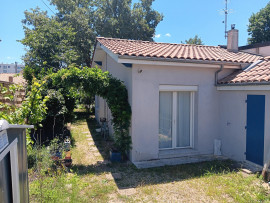 
                                                                                        Vente
                                                                                         Maison 3 pièces