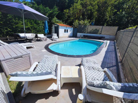 
                                                                                        Vente
                                                                                         Maison 4 pièces 100m² avec piscine