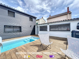 
                                                                                        Vente
                                                                                         Maison - 5 chambres - piscine - VILLEFRANCHE S/S