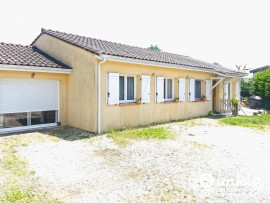 
                                                                                        Vente
                                                                                         Maison 5 pièces