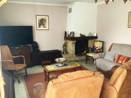 
                                                                                        Vente
                                                                                         Maison 6 pièces entre Nîmes et Montpellier