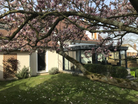 
                                                                                        Vente
                                                                                         Maison 7 pièces