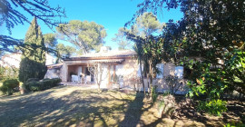 
                                                                                        Vente
                                                                                         Maison à rafraichir - Jardin - 5 mn gare AIX TGV