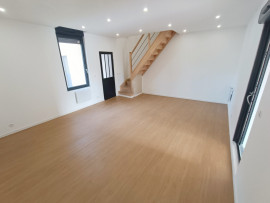 
                                                                                        Vente
                                                                                         Maison  Amiens 4 chambres avec garage et jardin