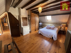 
                                                                                        Vente
                                                                                         MAISON ANCIENNE 4 CHAMBRES