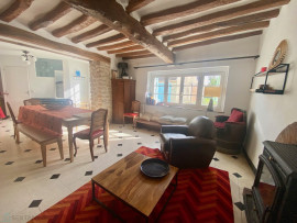 
                                                                                        Vente
                                                                                         Maison ancienne - potentiel 2 logements